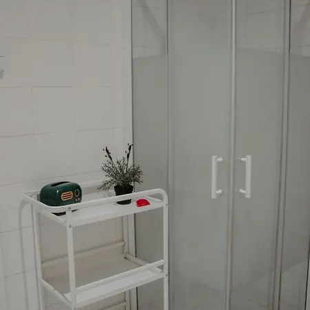 호스텔 Rostelbem Guesthouse Lisbon *