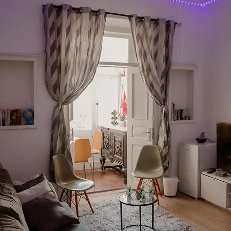 Rostelbem Guesthouse Lisbon Vandrarhem