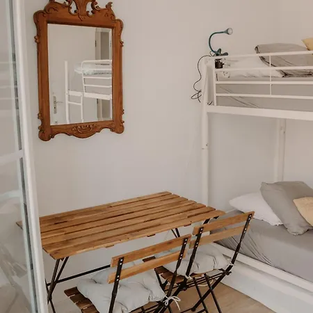 Rostelbem Guesthouse Lisbon 旅馆 *